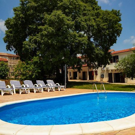 Casa Istriana Nona Pina Villa Kaštelir Kültér fotó