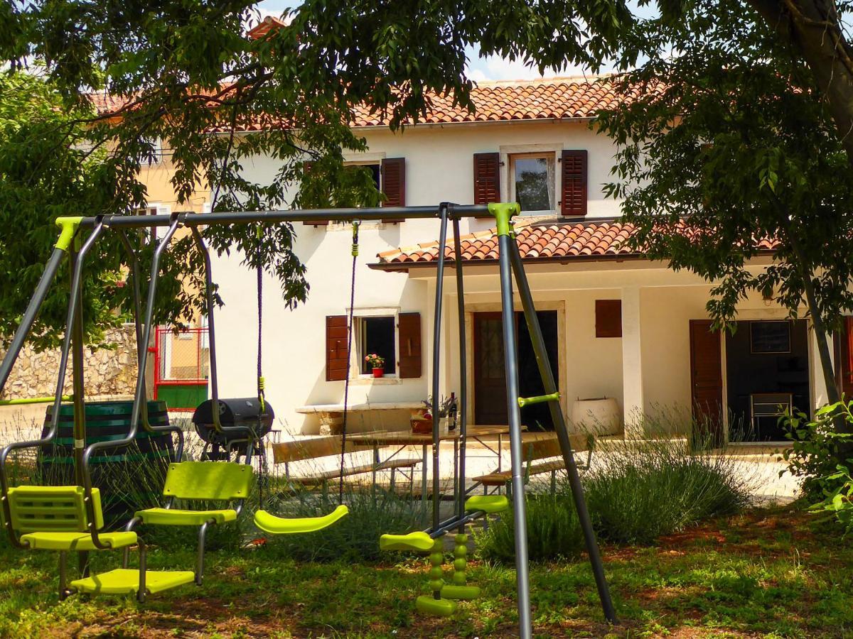 Casa Istriana Nona Pina Villa Kaštelir Kültér fotó